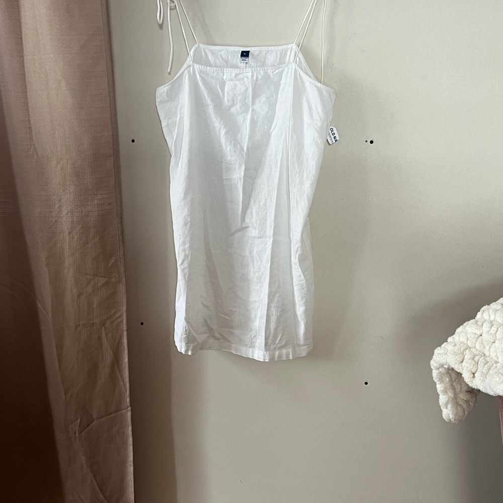 Old Navy White Linen-Blend Tank Top